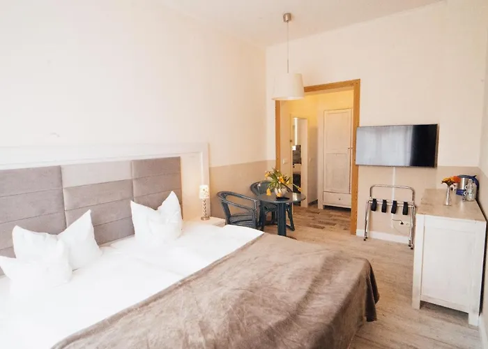 Gaestehaus Astrids Strandmuschel Pensjonat